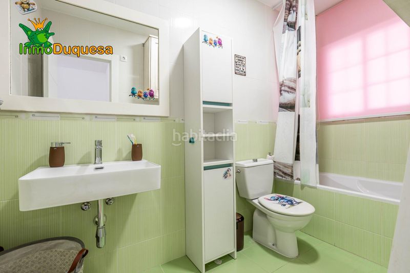 Foto 01c59790-2fbd-491c-b979-e5447e7be339. Casa adossada amb aparcament a Gójar