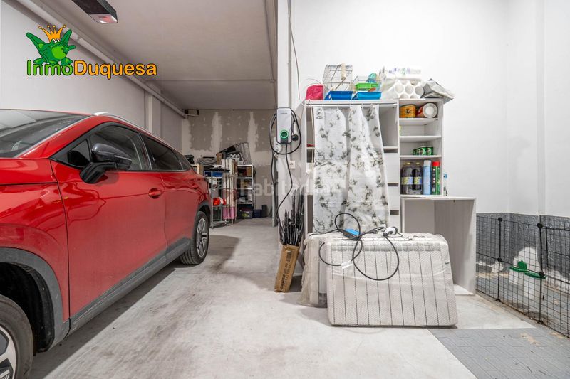 Foto 65986927-c353-455e-b979-6ffd45778f4e. Casa adossada amb aparcament a Gójar