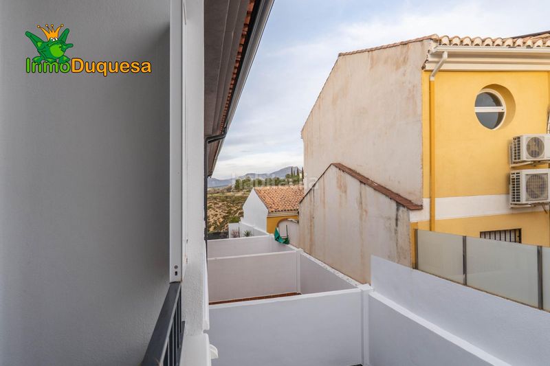 Foto be628d04-06cc-445a-a6d9-5fa8106f49aa. Casa adossada amb aparcament a Gójar