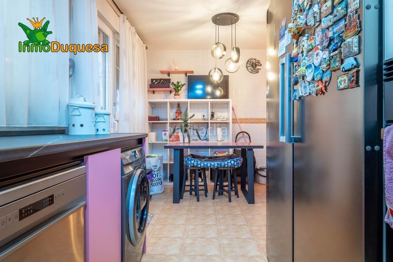 Foto db2153b6-3e1a-4511-80b6-f1441a7375f6. Casa adossada amb aparcament a Gójar