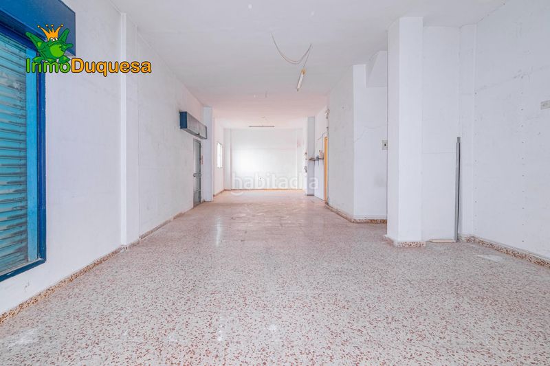 Foto f6f4d3f8-b65a-4d7e-aa96-ba5b0f54a92b. Local comercial a Dúrcal
