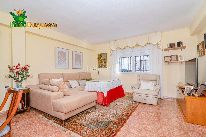 Foto 514a613b-3d79-4dbc-bc10-95b0aab3b763. Casa adossada amb aparcament a Atarfe