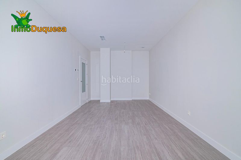 Foto af0c4c51-2b60-4849-aa1e-843f12411990. Pis amb aparcament piscina a Rosaleda - Juventud Granada