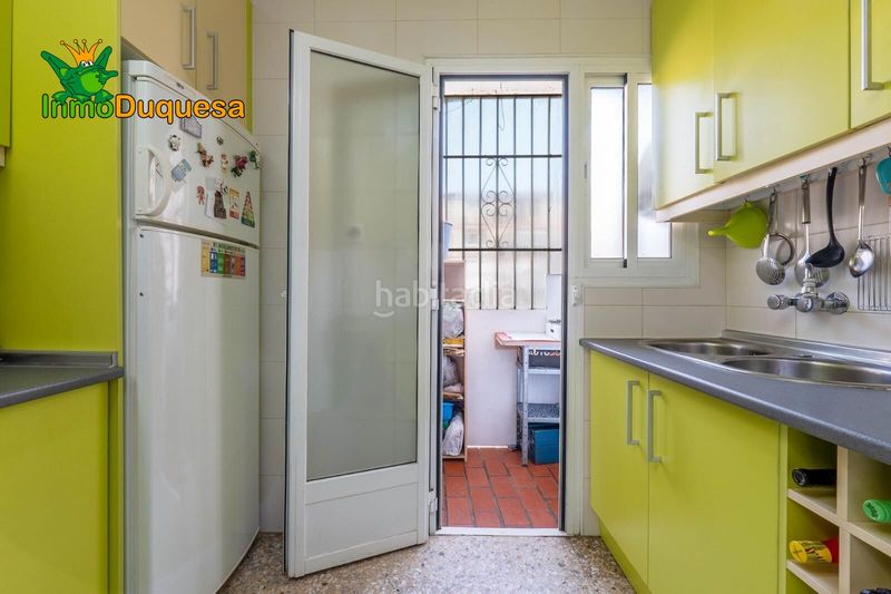 Foto d7d3f732-22c9-40a7-9fe1-657c82110725. Pis amb aparcament a Cartuja Granada