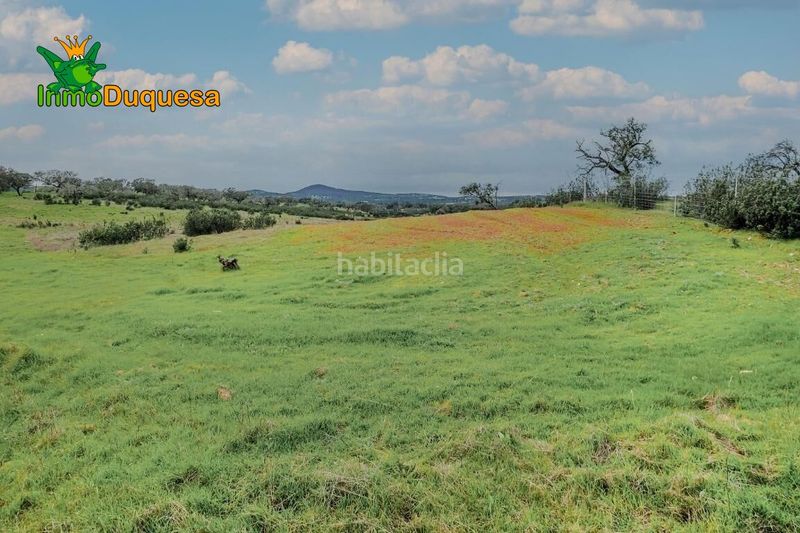 Foto ec8a6789-96bf-4eb7-91a3-ecb2fdb14562. Masia amb aparcament a Paymogo