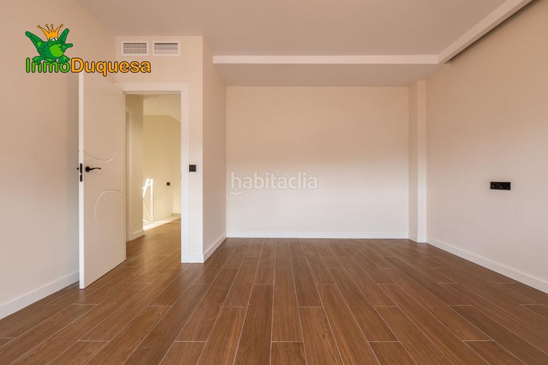 Foto f58c1c40-43b5-498c-a8e3-cd5c8413dd84. Xalet amb aparcament a Alfacar