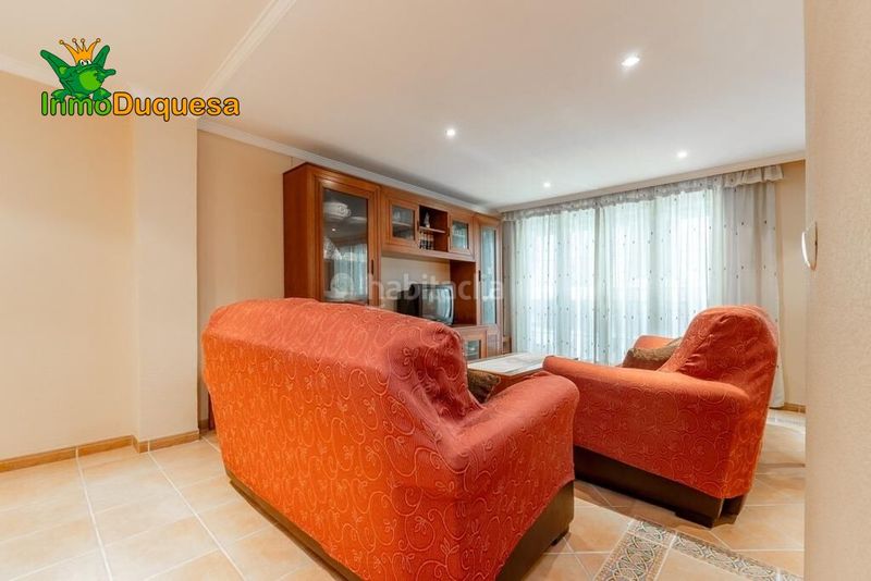 Foto be6ff331-fe5f-476e-9a96-ed1711850b8f. Piso  en el centro , reformado con 2 grandes dorm. en Granada