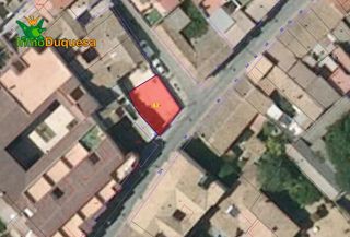Terreno residenziale in Peligros. Solar urbano en esquina en el centro de peligros. unifamiliar y