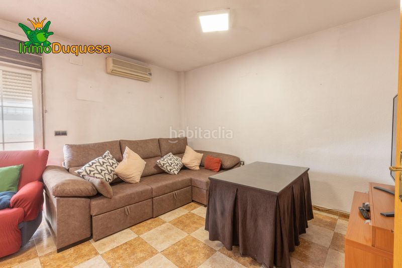 Foto 879a67e0-9641-4805-999d-f0cdff713683. Casa adossada amb calefacció aparcament a Maracena