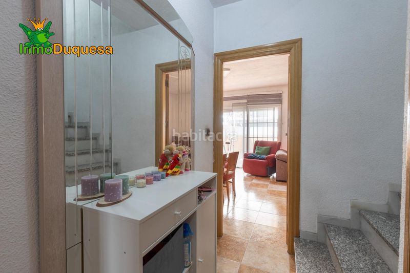 Foto b45e14aa-afbd-48ae-bd2f-fa0c09d5336a. Casa adossada amb calefacció aparcament a Maracena