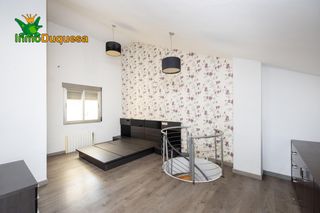 Dúplex a Santa Fe. Piso duplex de 4 dorm. en santa fe con plaza de aparcamiento y t