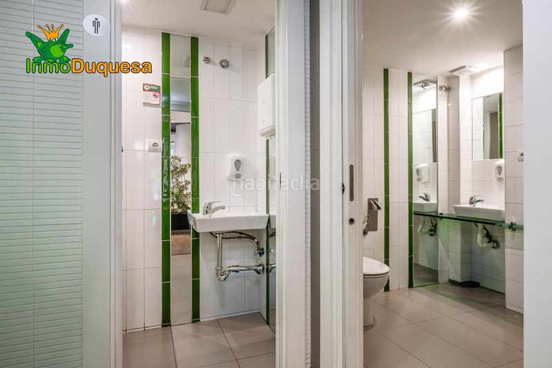 Foto fe428fda-9c16-4fa3-b0f9-3981a7b071d9. Business premise in Joaquina Eguaras Granada
