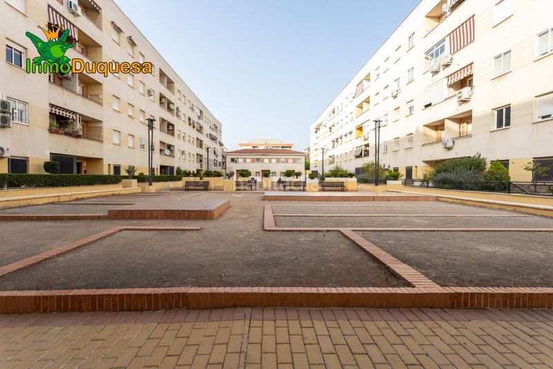 Foto a91c75bc-f819-4334-852f-bd721f319e19. Pis amb calefacció aparcament a Almanjáyar Granada