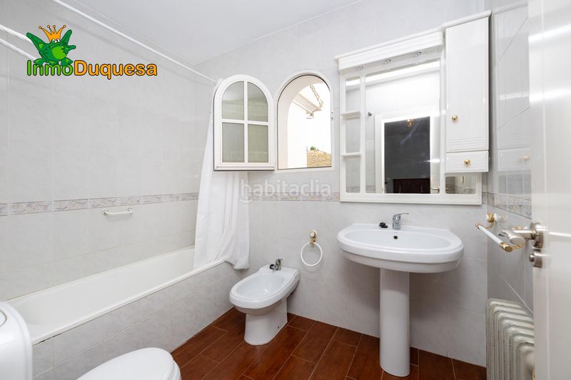 Foto 4109f865-e67d-46b8-bc6a-c3ae3c439006. Xalet amb calefacció aparcament piscina a Barrio de la Vega Monachil