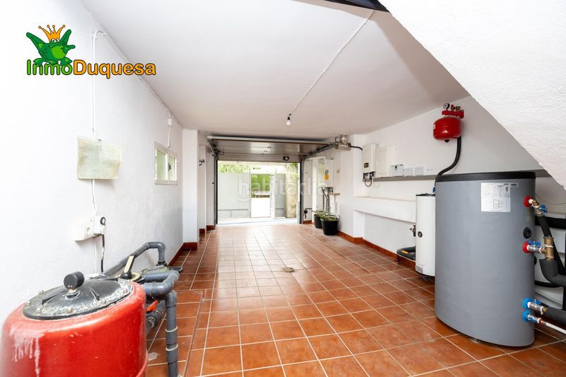 Foto bd11a06b-cdd9-4766-a0c9-5555575b26c4. Xalet amb calefacció aparcament piscina a Barrio de la Vega Monachil