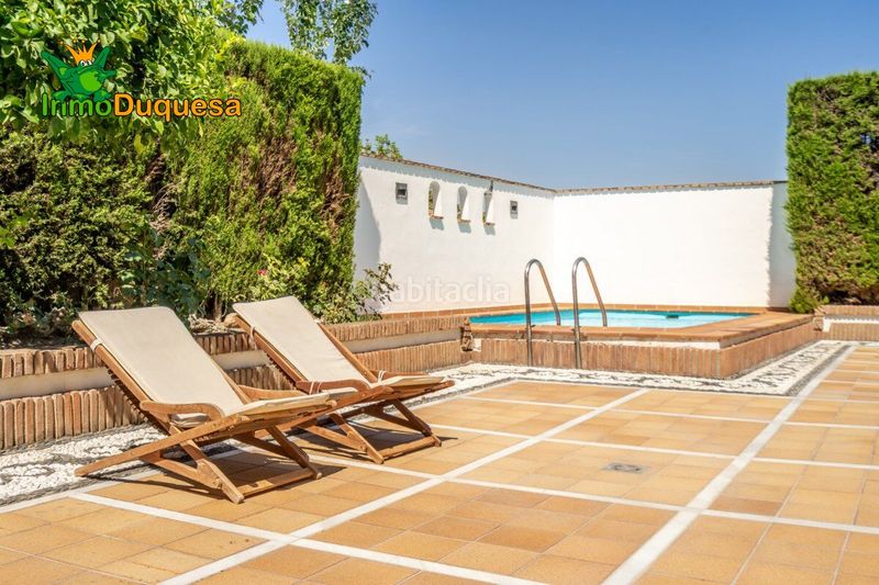 Foto 2245c9a3-1be4-40d9-8c1b-c2c268248f2a. Chalet mit heizung parking pool in La Zubia Ciudad Zubia (La)