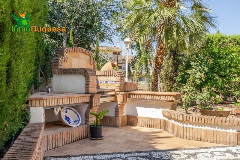 Foto e27d3dac-d004-4da0-a112-bfadd4783419. Chalet mit heizung parking pool in La Zubia Ciudad Zubia (La)