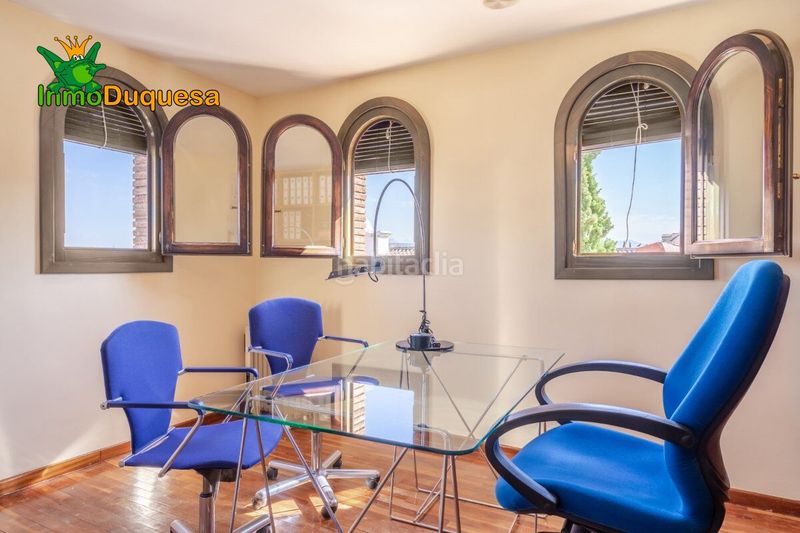 Foto ff5bad84-8814-428d-b970-13f062ae0f00. Chalet mit heizung parking pool in La Zubia Ciudad Zubia (La)
