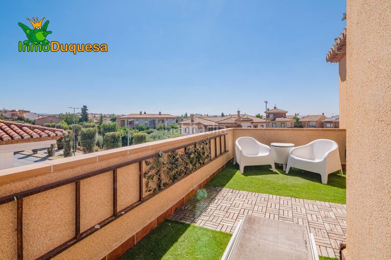Foto da053485-8392-4bf6-933a-6c393decd3c9. Casa adosada casa pareada en la entrada de ogijares. a 2 min. de granada capital pts en Ogíjares