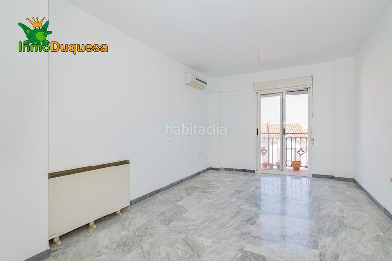 Foto bf14bd5b-5143-4653-9230-c07901d566c0. Pis amb calefacció aparcament a La Zubia Ciudad Zubia (La)