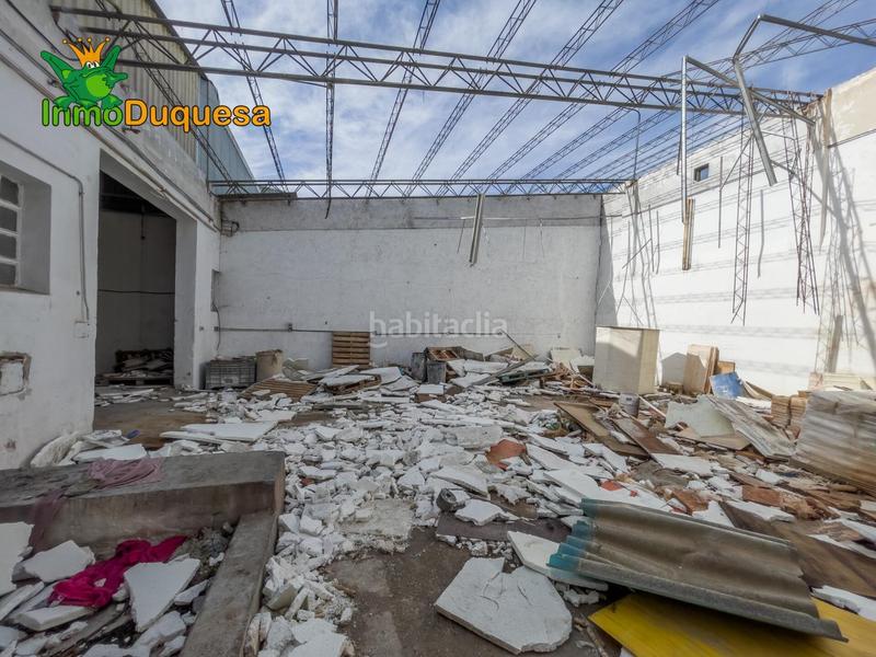 Foto 15cab5b4-4960-488e-8f72-ad6040a135b5. Nave industrial en calle lugar cortijo san agustín sn haznos tu oferta de precio!! nave industrial en venta en Santa Fe