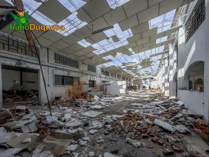 Foto a5b79aad-a8ae-4636-9fea-08383a194b62. Nave industrial en calle lugar cortijo san agustín sn haznos tu oferta de precio!! nave industrial en venta en Santa Fe