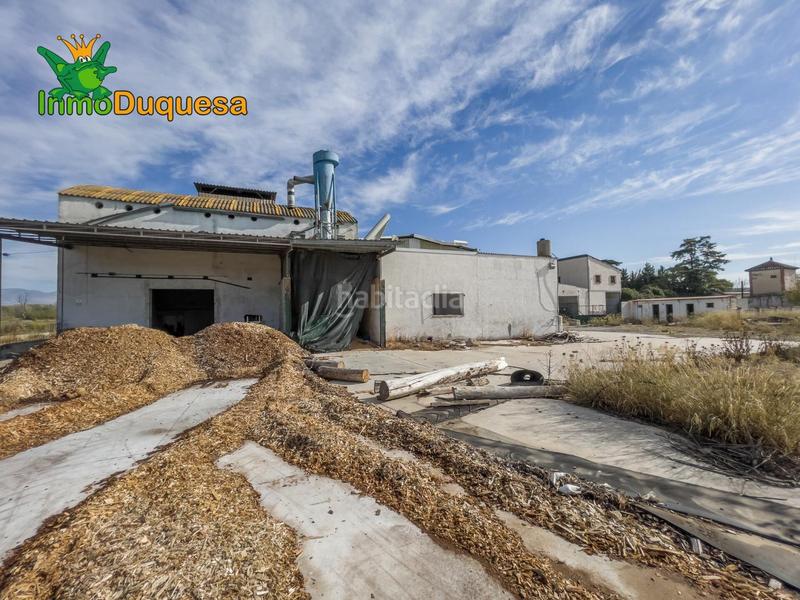 Foto e43e70c1-b83b-431e-9bea-6cb8c67fde44. Nave industrial en calle lugar cortijo san agustín sn haznos tu oferta de precio!! nave industrial en venta en Santa Fe