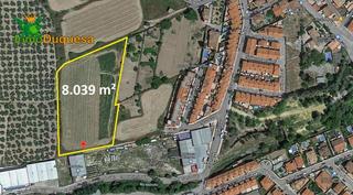 Terreny residencial a Calle luis buñuel 84. Haznos tu oferta de precio!!  terreno urbano en jun, junto a gra
