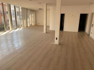 Lloguer Local Comercial a Joan Prim