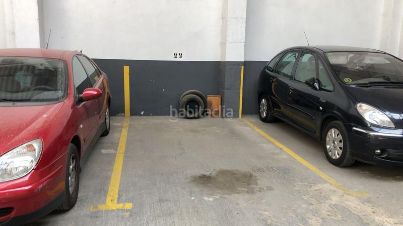 Foto deb0442c-a83d-4c25-a39e-2ebfaebd24d9. Miete autoparkplatz in Lledoner Granollers