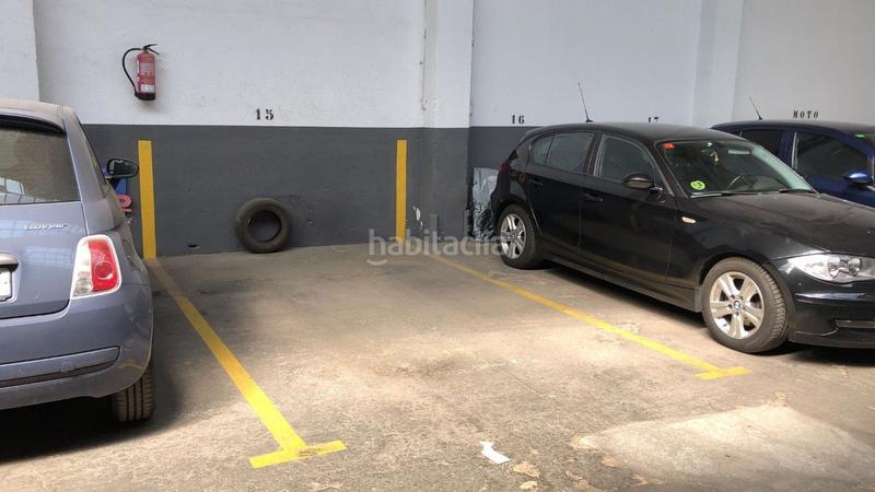 Foto 807ae5a6-a2ba-4eb7-8711-0015a8e7118c. Location parking voiture dans Lledoner Granollers