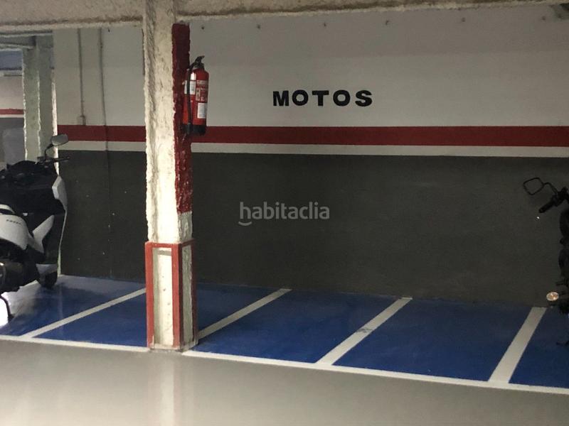Foto f2e25013-faf9-4f1e-bb6e-05e77b7cf47a. Alquiler parking coche en Centre Granollers