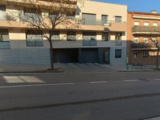 Aparcament cotxe a Sant Celoni