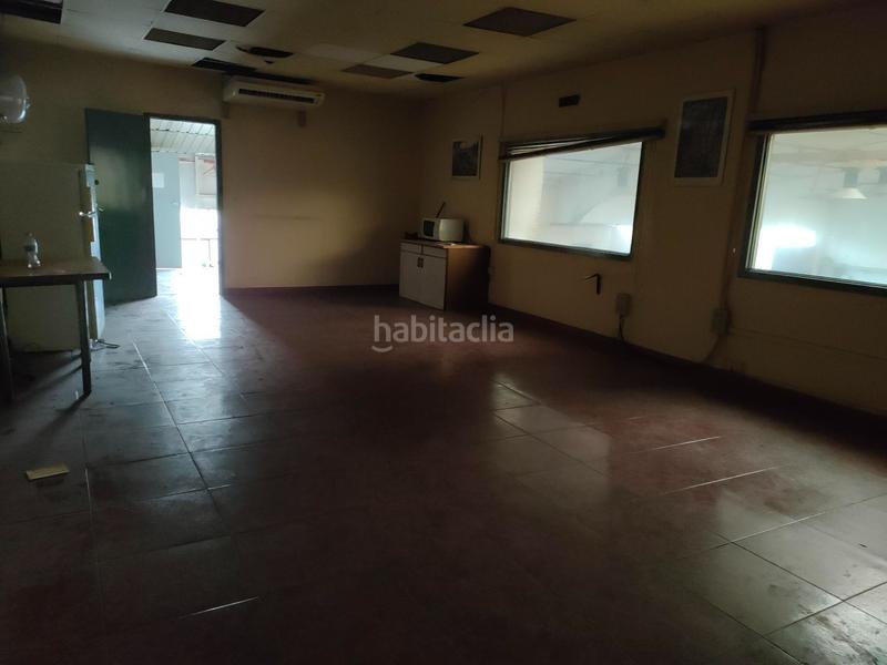 Foto 8d6ca5db-8368-4449-8eca-db16edda166f. Nave industrial en Palou Granollers