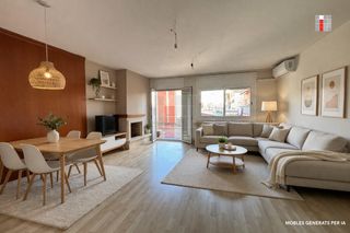 Semi detached house in Centre