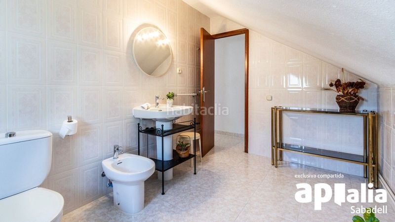 Foto e9a8d1d6-b025-44fa-b094-ec0424077821. Casa a Caldes de Montbui