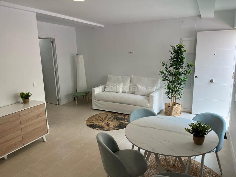 Foto 5313ad42-db29-44c3-b517-7a8d31a04590. Appartamento in avenida venezuela 30a in Zona Martiánez Puerto de la Cruz