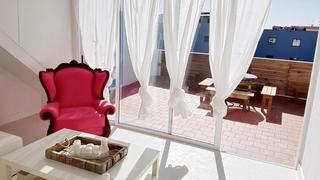 Dachwohnung in Calle tano 37. Se vende ático en santa maria del mar, s/c