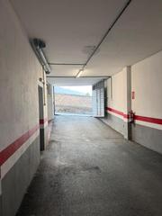 Aparcament cotxe a Calle ladera del toscal 11. Se venden 3 plazas de garaje- el toscal