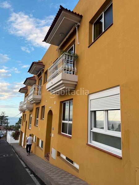 Foto c9fbecfe-6f98-42ca-87b6-f0d0c38bb826. Parking voiture dans calle el toscal 20 dans Longuera - Toscal Realejos (Los)