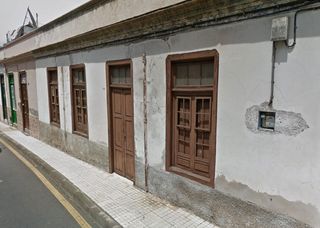 Masía  Calle real 178. Se vende casa antigua a reformar, la matanza