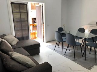 Affitto Appartamento in Calle pérez zamora nº44. Se alquila piso de 4 habitaciones en puerto de la cruz