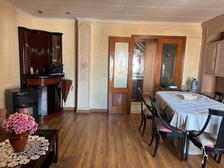 Pis  Carrer del pou. Piso de 4 habitaciones