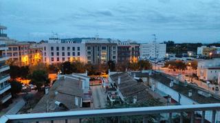 Flat in Carrer del xúquer 5. Piso esquinero muy luminoso con balcón y garaje