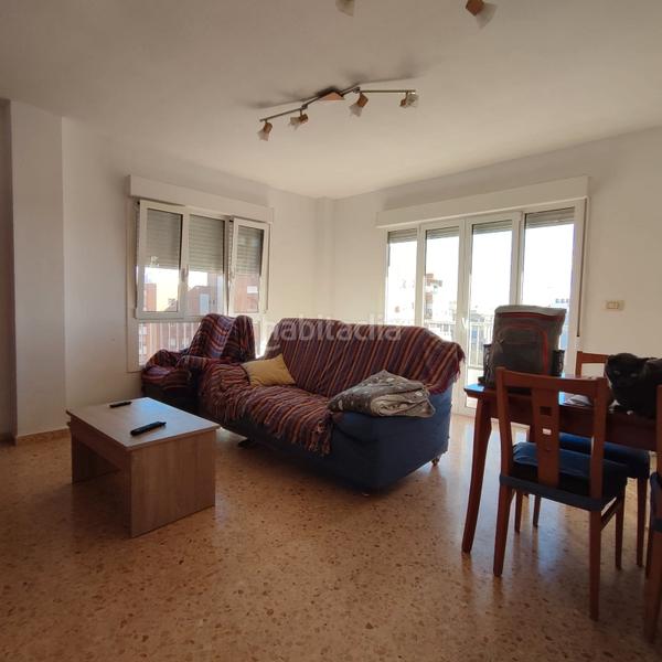 Foto 6346dd9e-365e-44b3-add4-08422fe7143a. Pis a carrer de la raconada 16 a Sueca Sueca