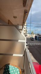 Pis en Carrer de blasco ib��ez 1. Piso luminoso junto al mar con dos balcones