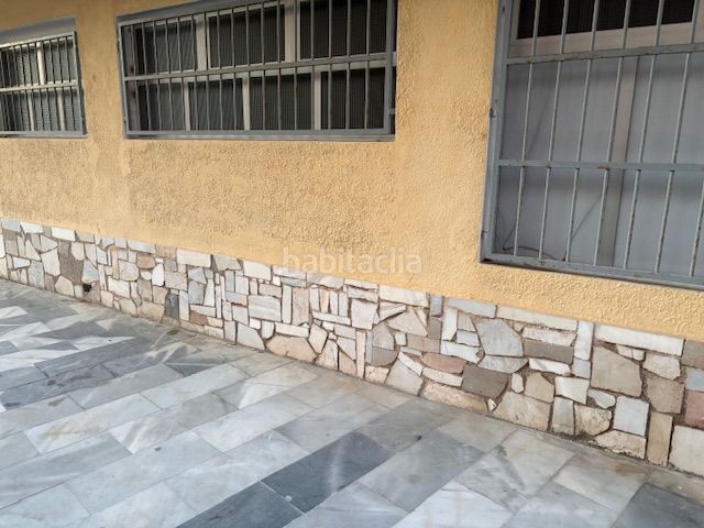 Foto 61467683-6182-449d-8c14-b2dd7e90f688. Locale commerciale in carrer del portal de sales 3 in Sueca