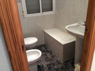 Lloguer Local Comercial  Carrer del sequial. Local en alquiler