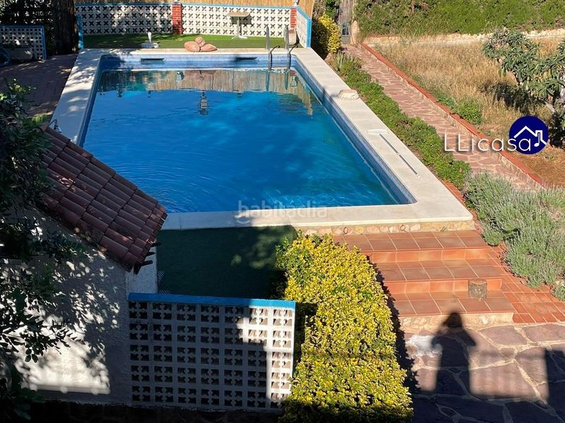 Foto a4f43f16-2dbb-4644-a241-0c42261fc0db. Lloguer xalet amb calefacció aparcament piscina a Olocau
