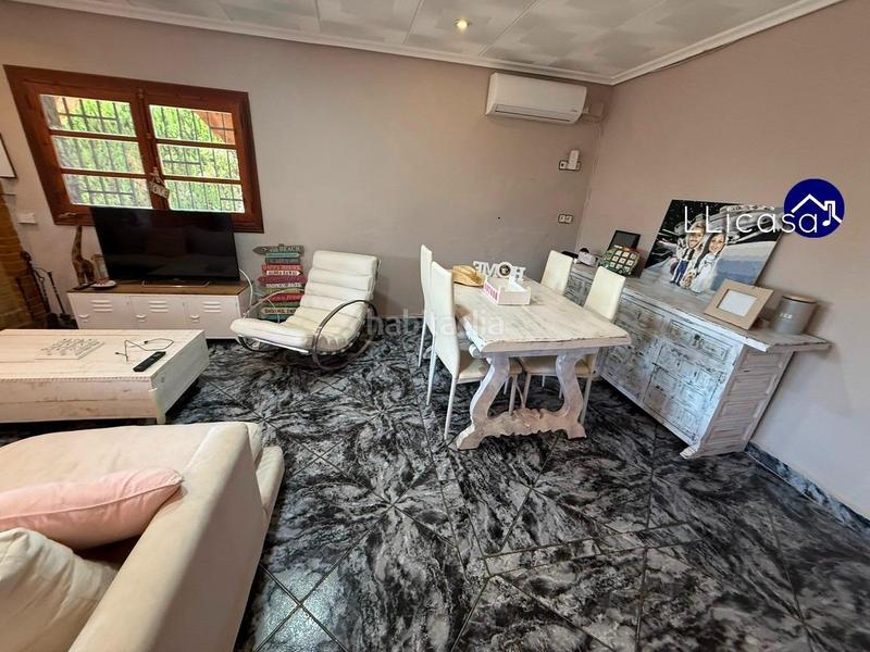 Foto a602f8ad-ddc3-44b6-ba40-1e2affe528a0. Chalet  independiente en venta en urbanización exclusiva ideal para tu familia en Llíria